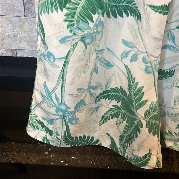 H&M Teal and Beige Linen Blend Shorts size Medium - Picture 5 of 9